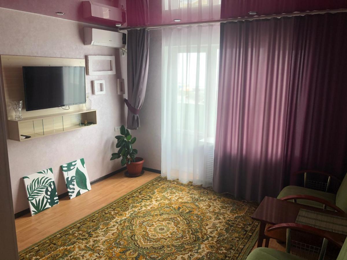 Apartamenty S Prekrasnym Vidom Na More V Actau 악타우 외부 사진