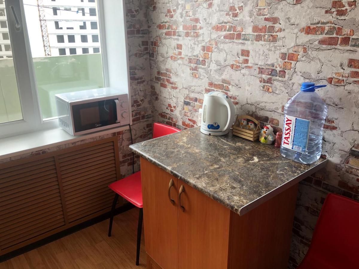 Apartamenty S Prekrasnym Vidom Na More V Actau 악타우 외부 사진